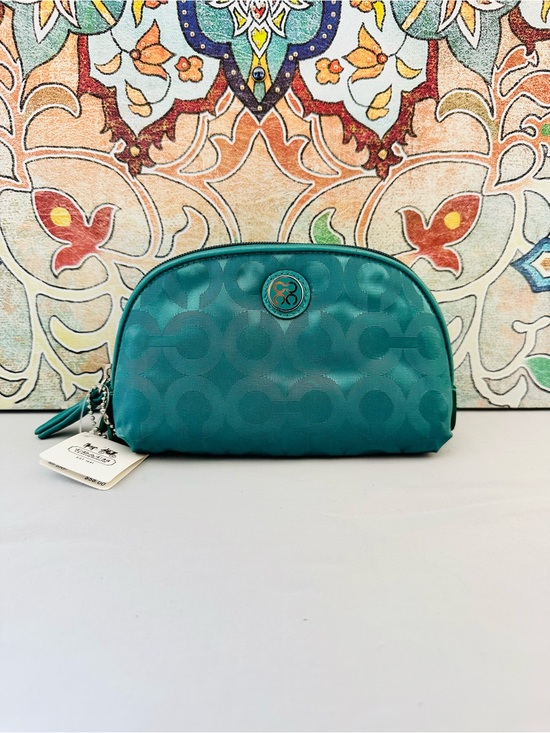 Coach Handbags - Coach Julia Op Art Nylon Cosmetic Case Style 45093 SV/GN